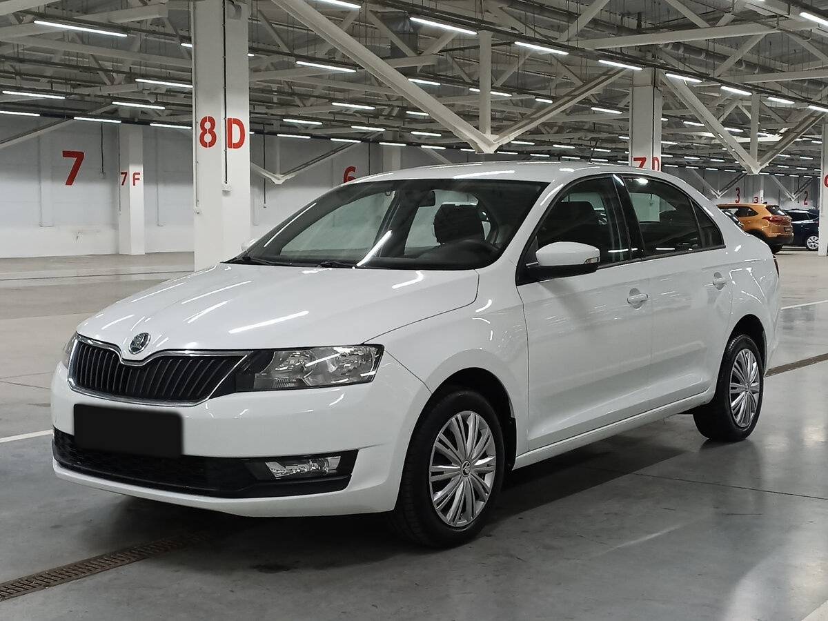 Skoda Rapid с пробегом — 2018 год. Фото: #0