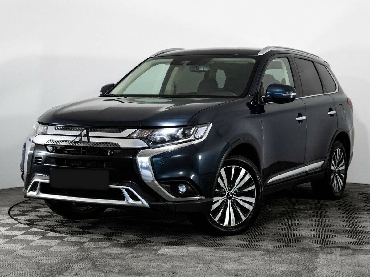 Mitsubishi Outlander с пробегом — 2020 год. Фото: #0