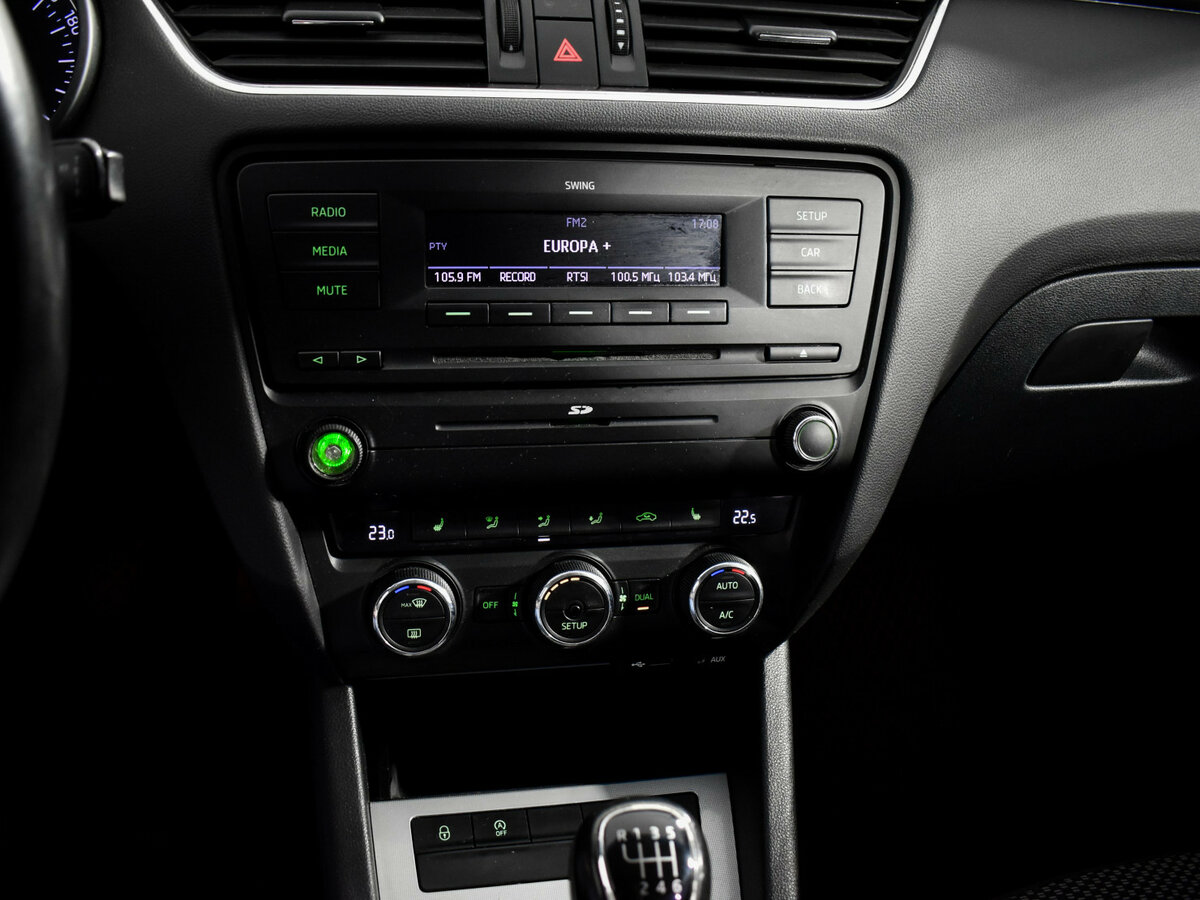 Skoda Octavia с пробегом — 2013 год. Фото: #17