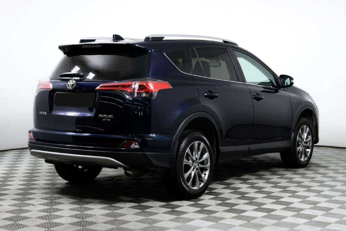 Toyota RAV4 с пробегом — 2019 год. Фото: #4
