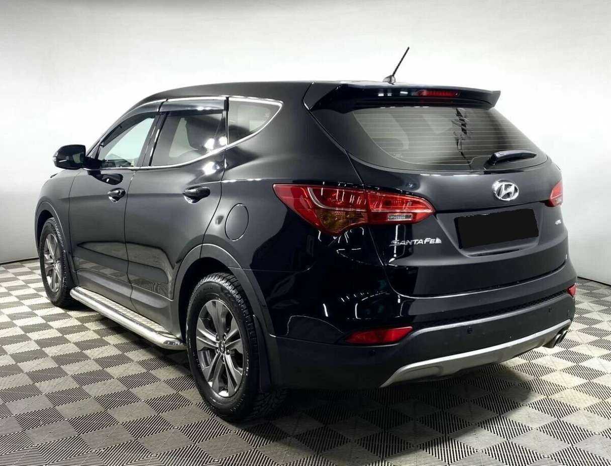 Hyundai Santa Fe с пробегом — 2014 год. Фото: #5