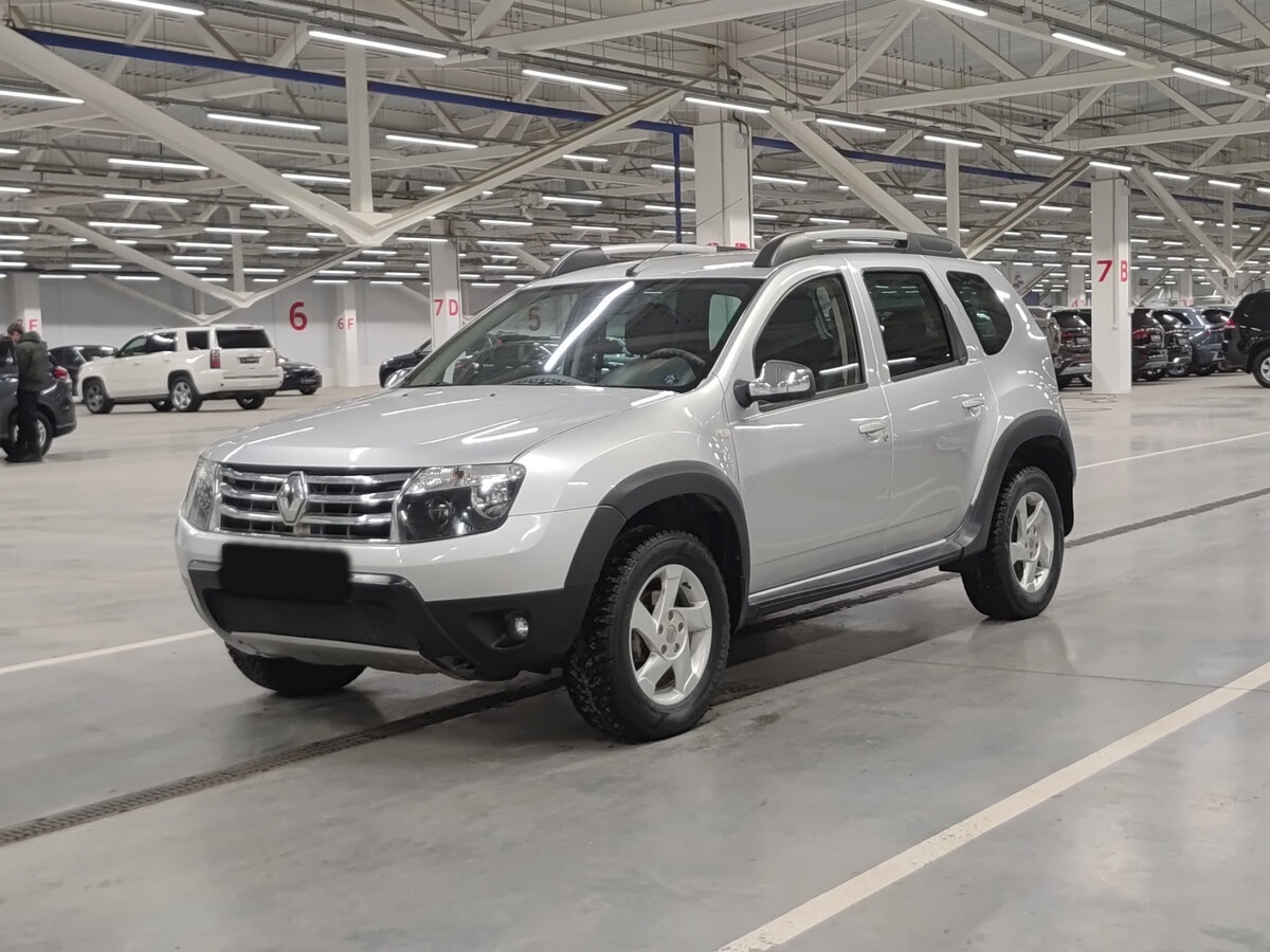 Renault Duster с пробегом — 2012 год. Посмотреть фото
