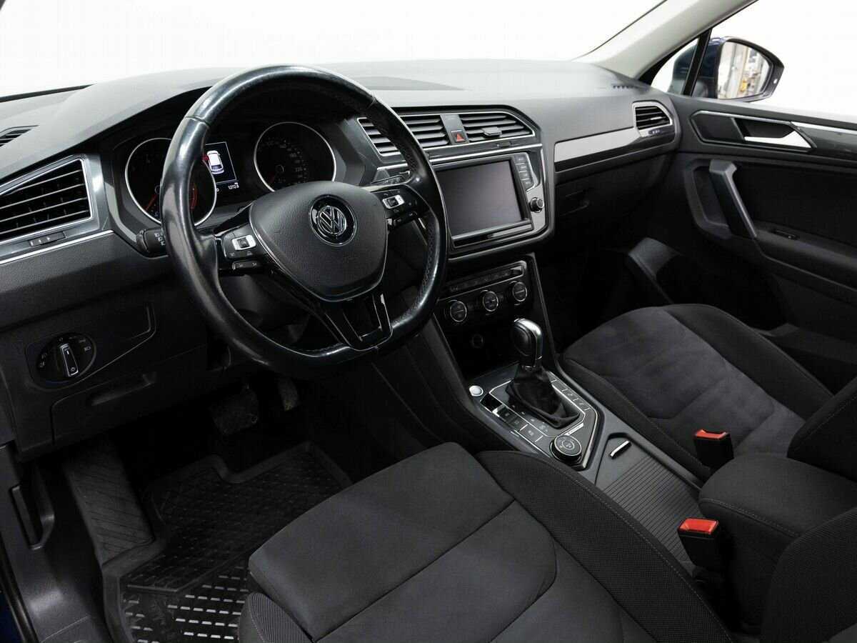 Volkswagen Tiguan с пробегом — 2017 год. Фото: #8