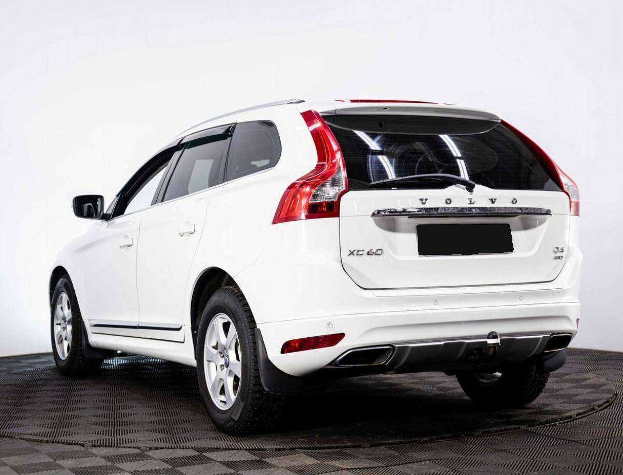 Volvo XC60 с пробегом — 2013 год. Фото: #3