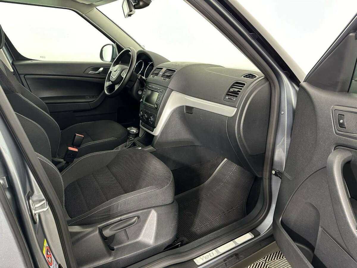 Skoda Yeti с пробегом — 2012 год. Фото: #13