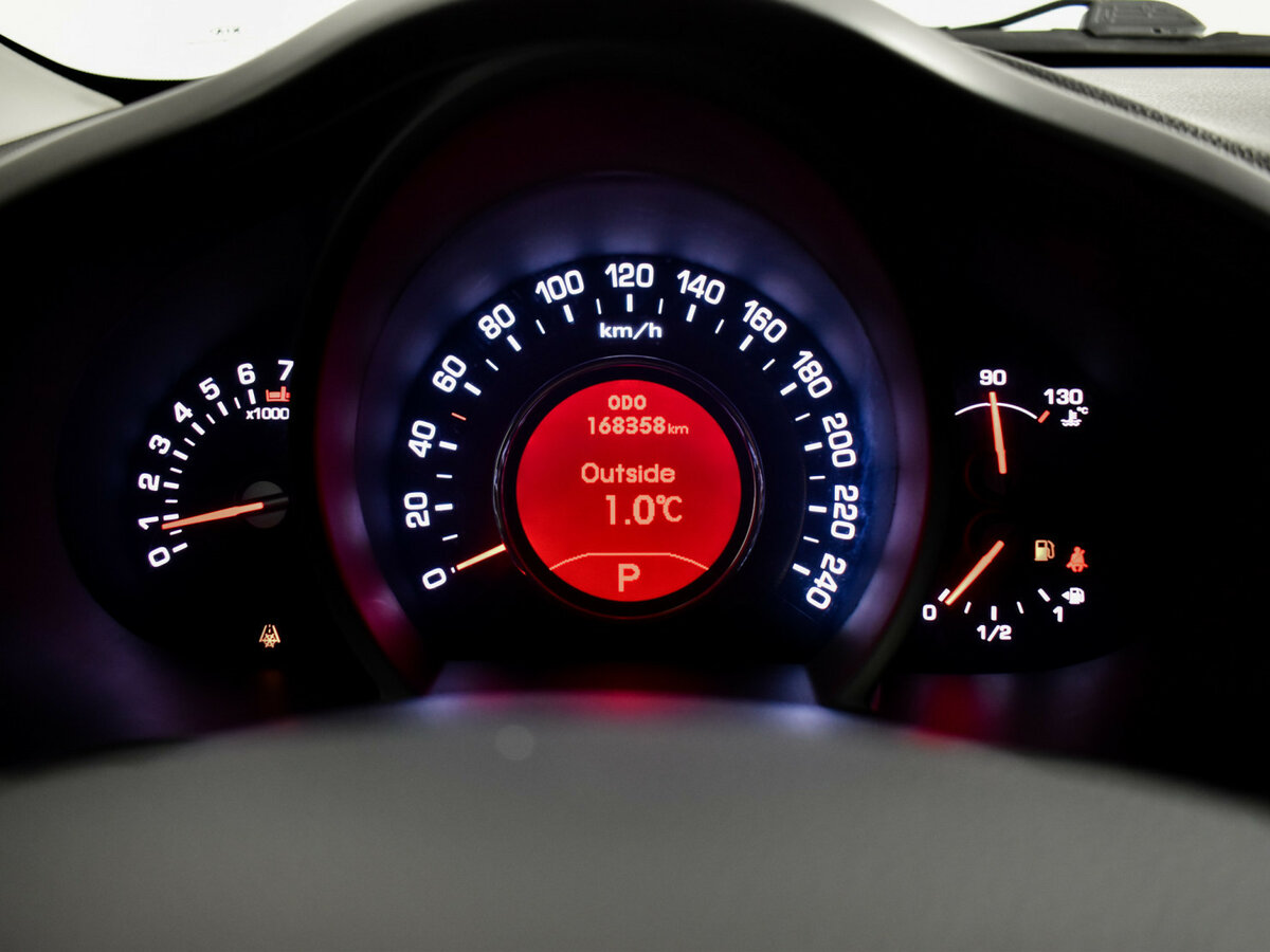 Kia Sportage с пробегом — 2013 год. Фото: #20