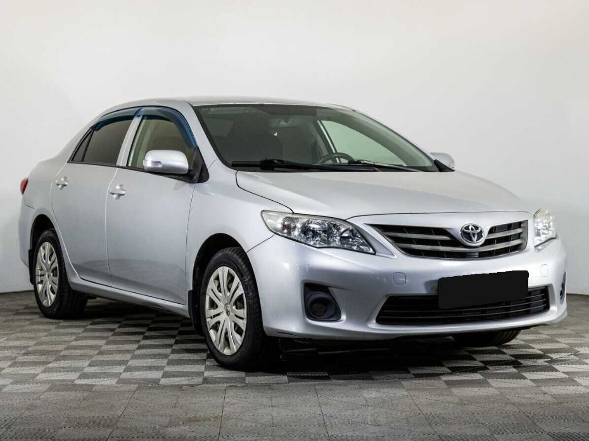Toyota Corolla с пробегом — 2012 год. Фото: #2