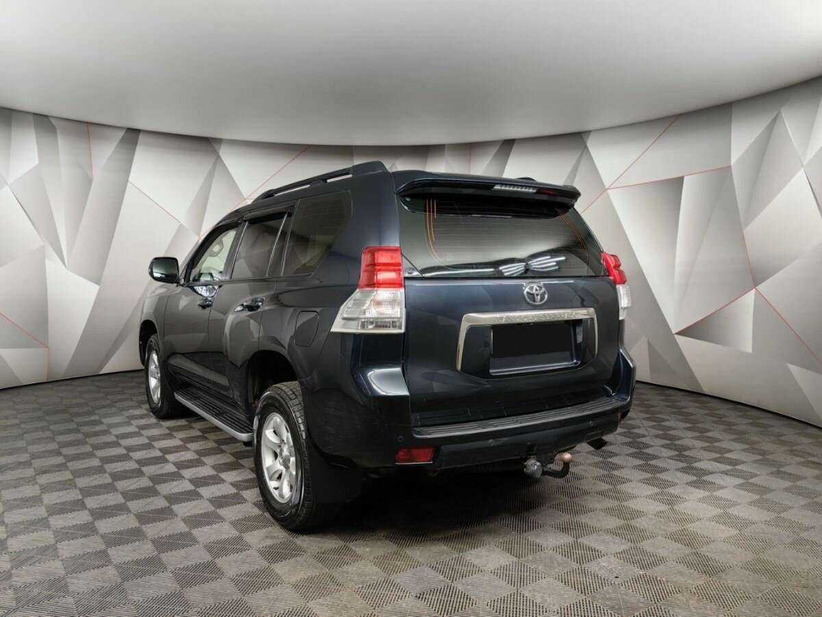 Toyota Land Cruiser Prado с пробегом — 2012 год. Фото: #3