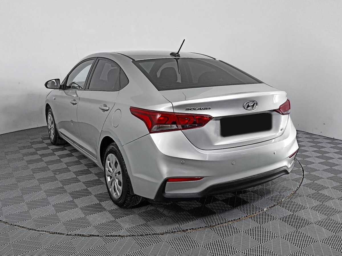 Hyundai Solaris с пробегом — 2018 год. Фото: #5
