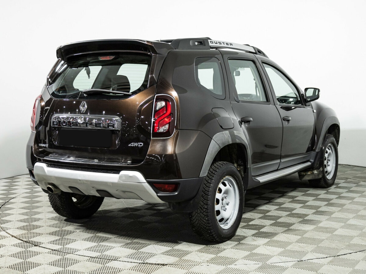 Renault Duster с пробегом — 2015 год. Фото: #4