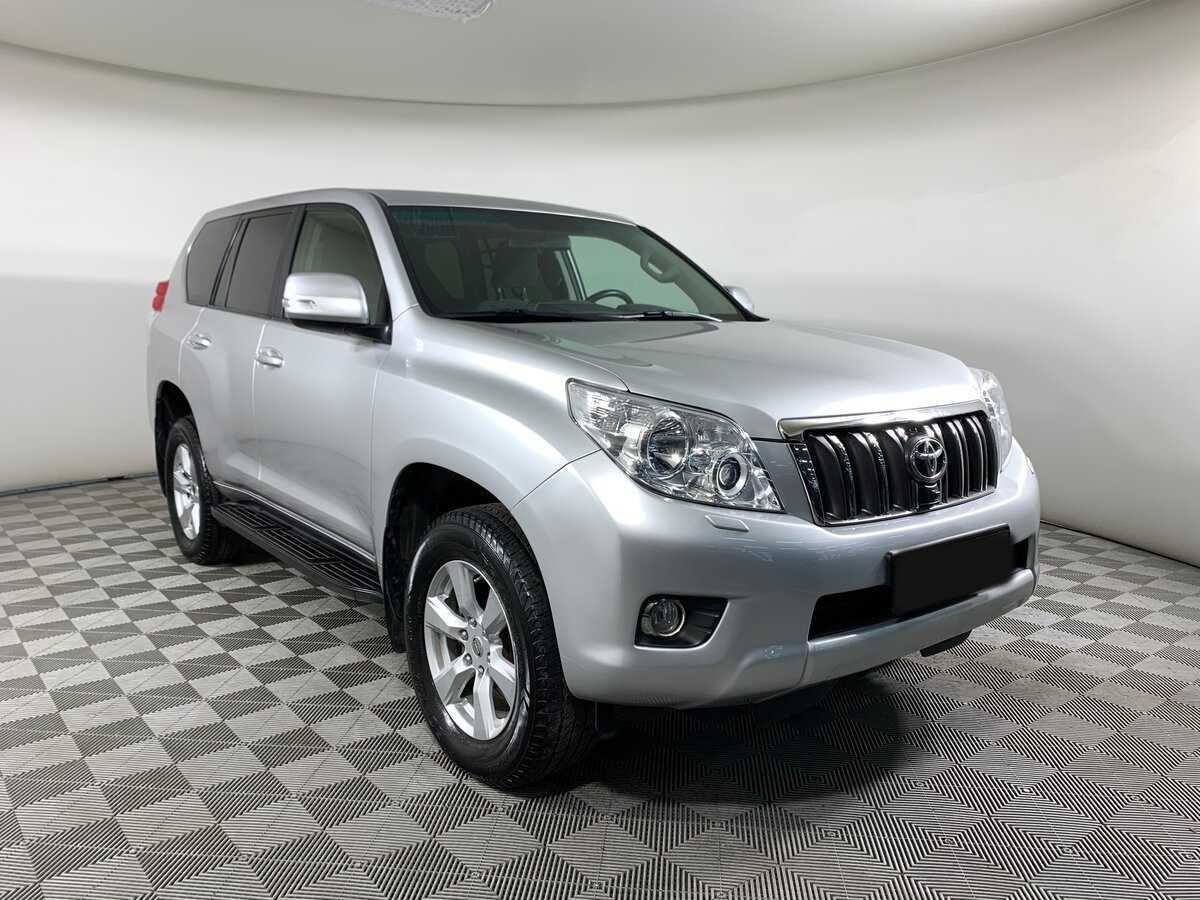 Toyota Land Cruiser Prado с пробегом — 2012 год. Фото: #2