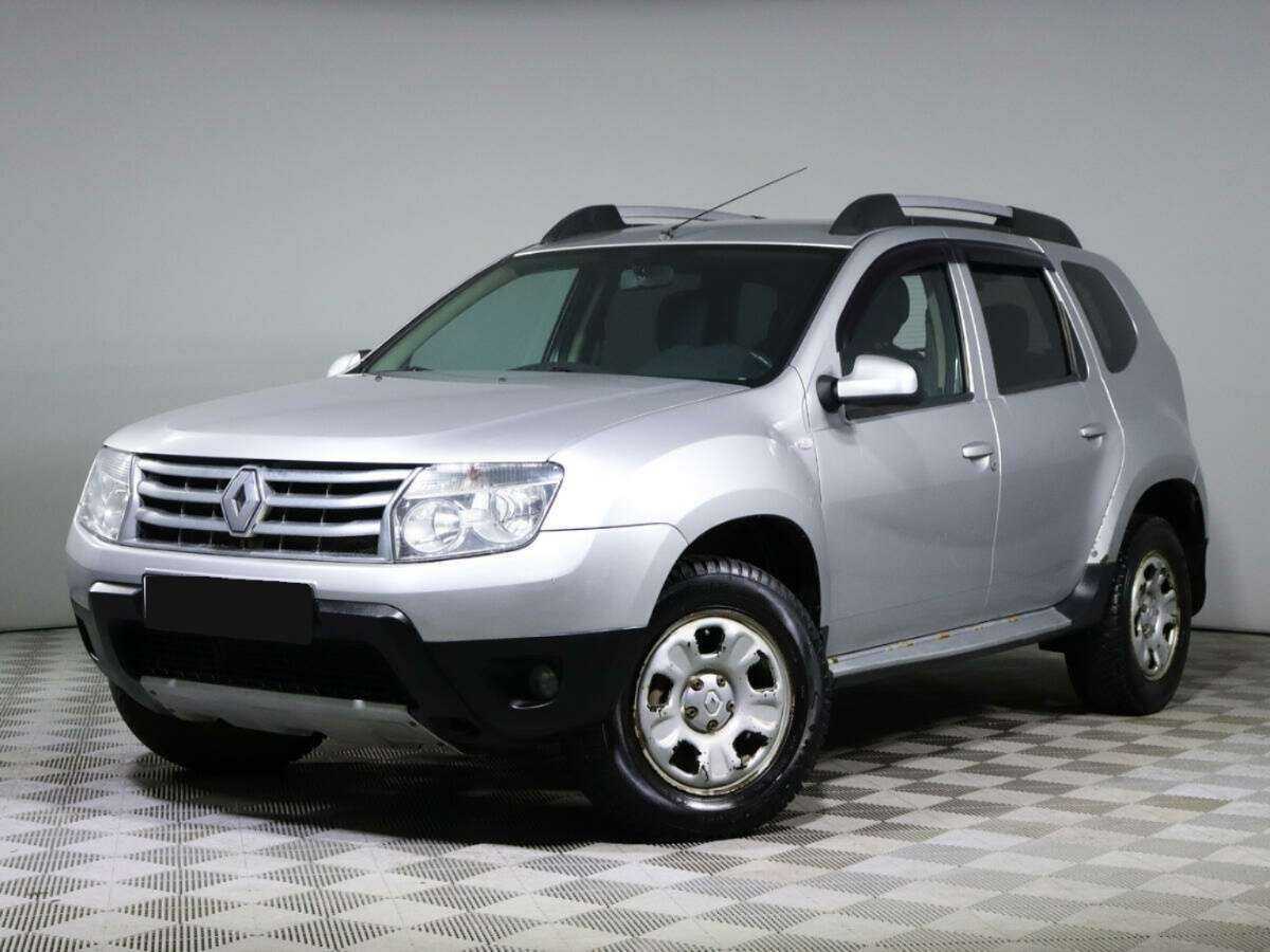 Renault Duster с пробегом — 2012 год. Посмотреть фото