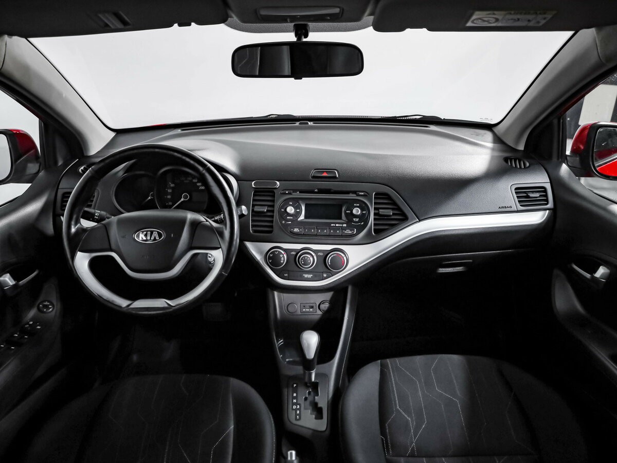 Kia Picanto с пробегом — 2014 год. Фото: #7