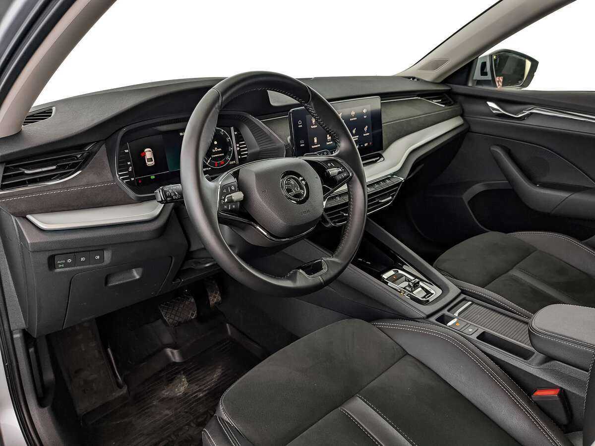 Skoda Octavia с пробегом — 2021 год. Фото: #9