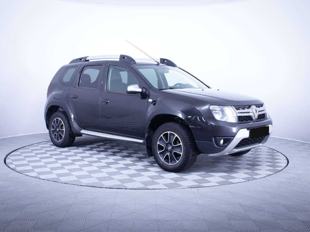 Renault Duster с пробегом — 2017 год. Фото: #2