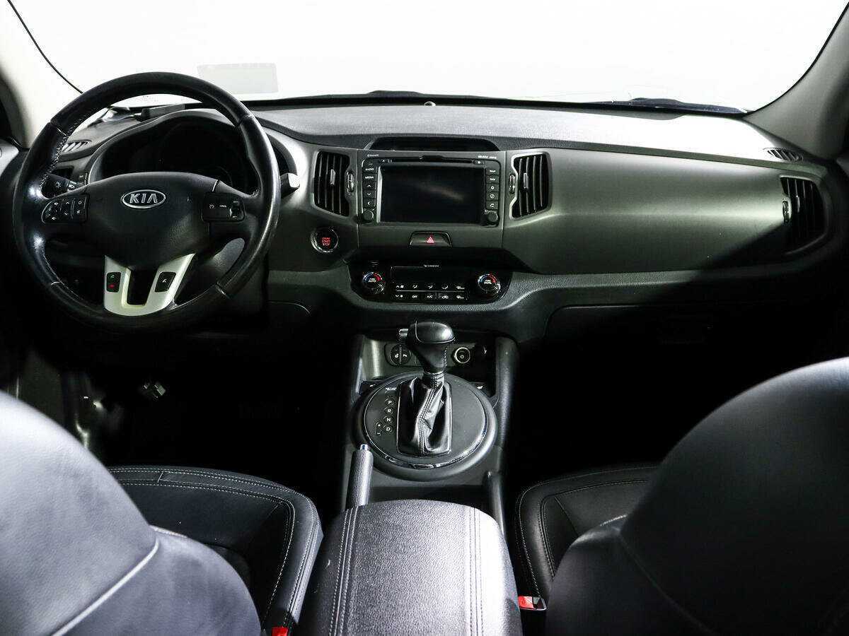 Kia Sportage с пробегом — 2012 год. Фото: #11