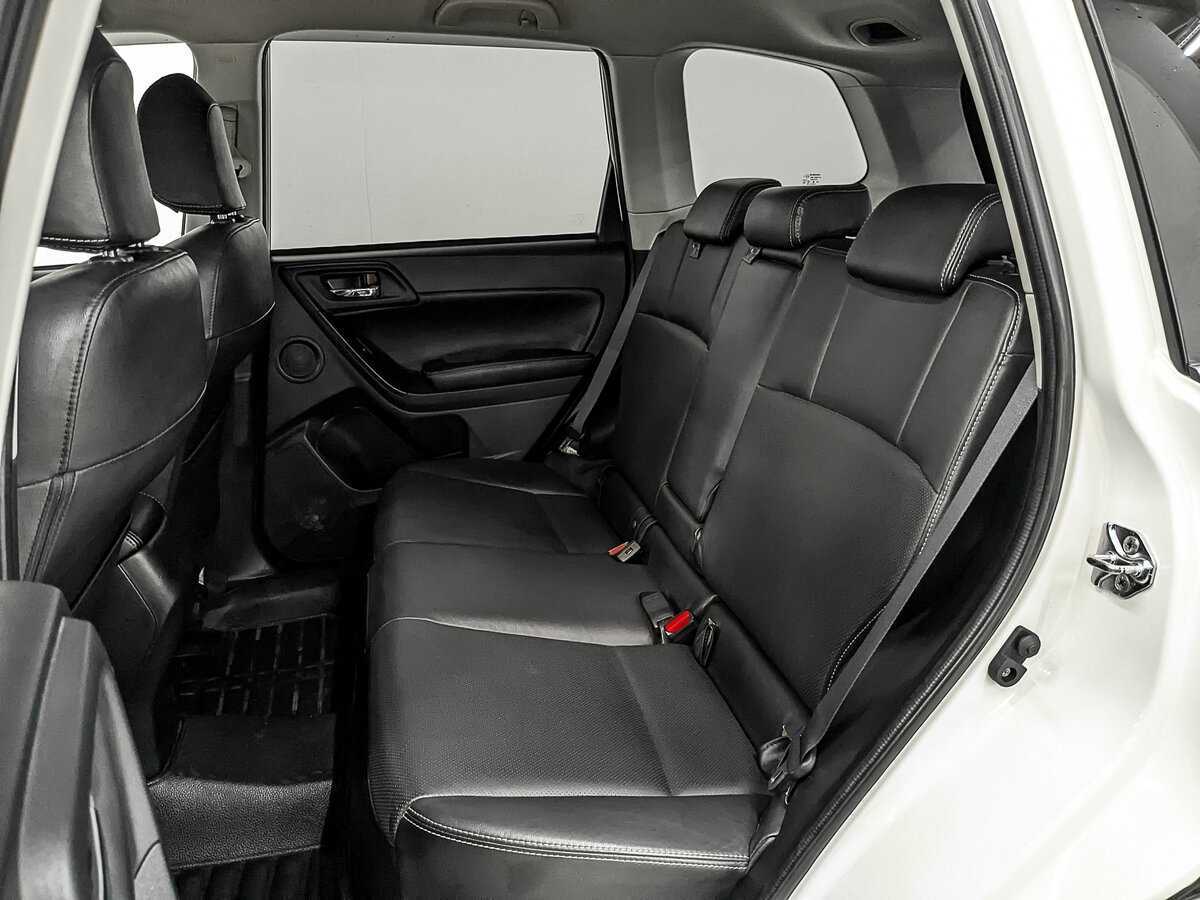 Subaru Forester с пробегом — 2013 год. Фото: #17