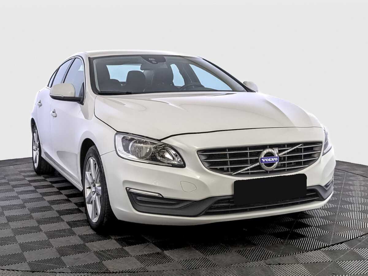 Volvo S60 с пробегом — 2017 год. Фото: #2