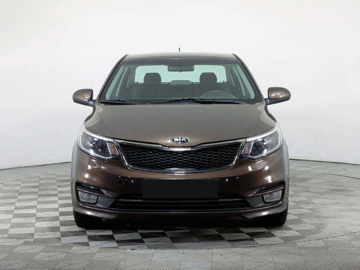 Kia Rio с пробегом — 2016 год. Фото: #1
