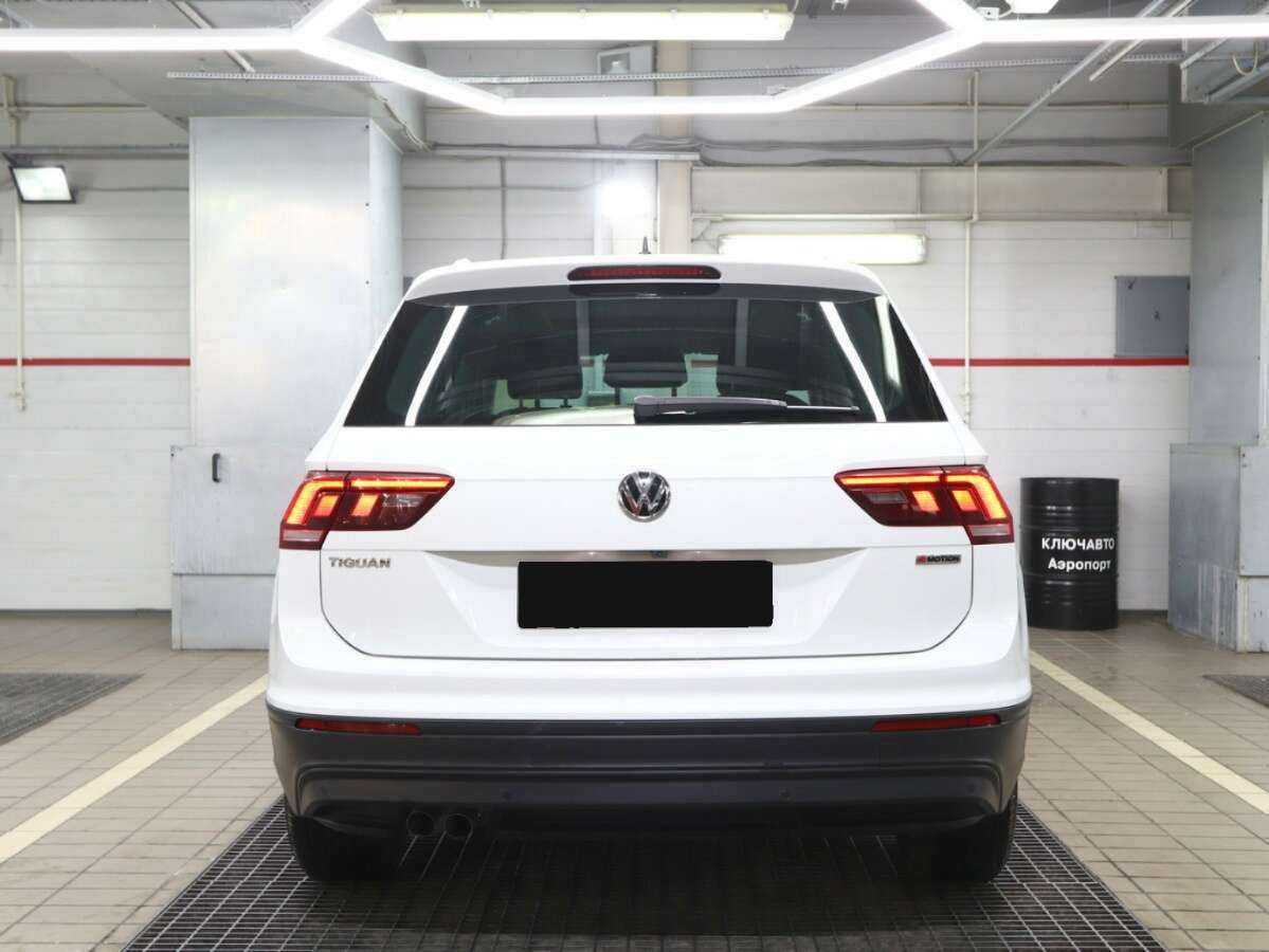 Volkswagen Tiguan с пробегом — 2018 год. Фото: #3