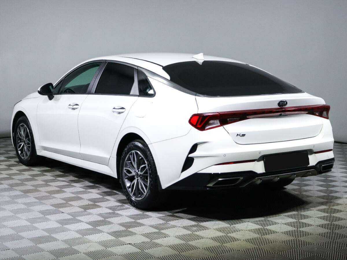 Kia K5 с пробегом — 2020 год. Фото: #4