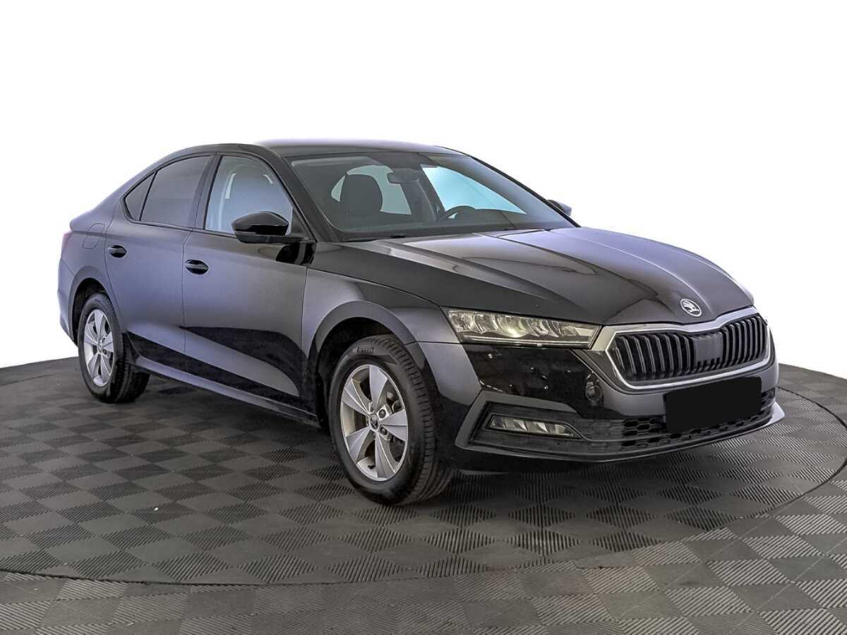 Skoda Octavia с пробегом — 2021 год. Фото: #2