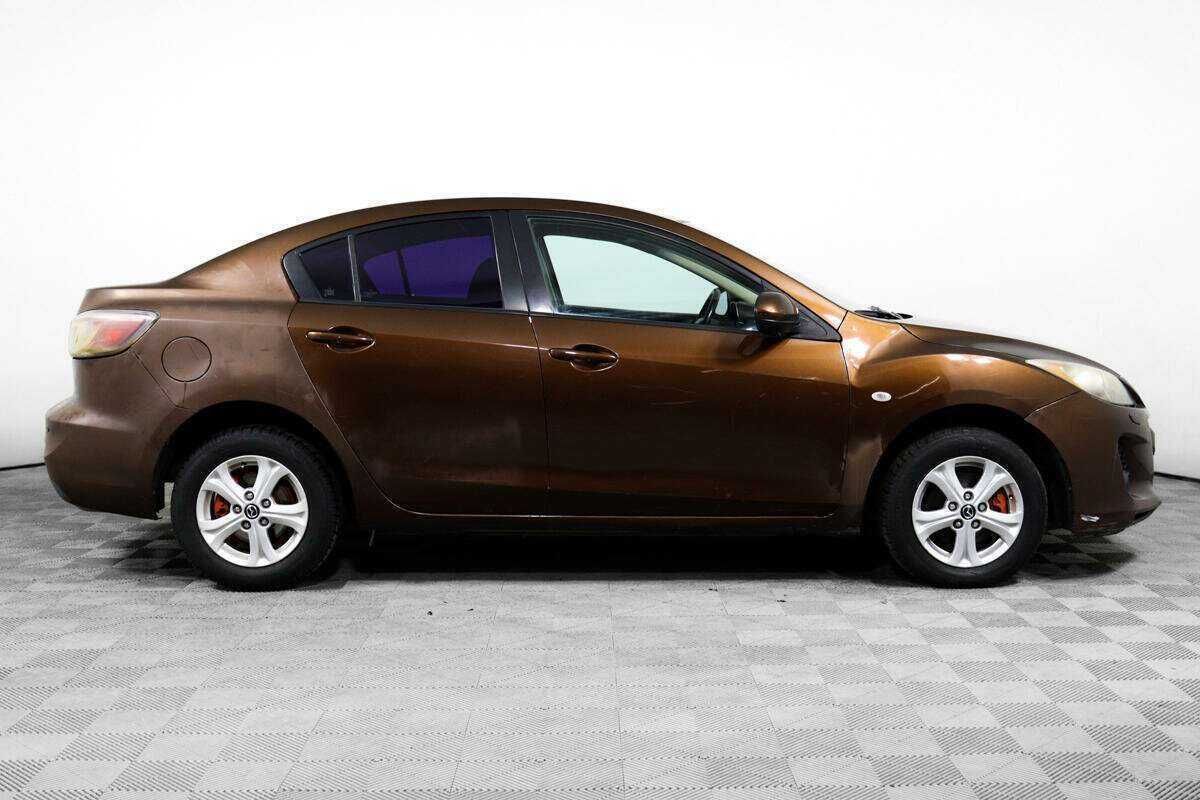 Mazda 3 с пробегом — 2013 год. Фото: #3