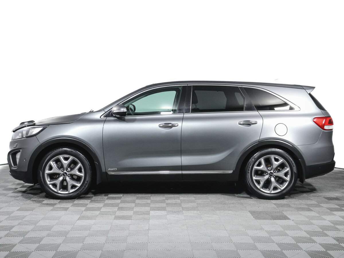 Kia Sorento с пробегом — 2016 год. Фото: #7