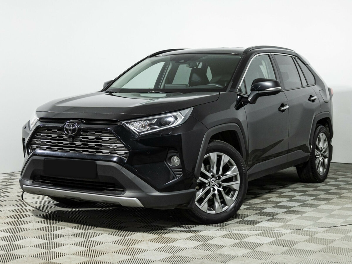 Toyota RAV4 с пробегом — 2021 год. Фото: #0