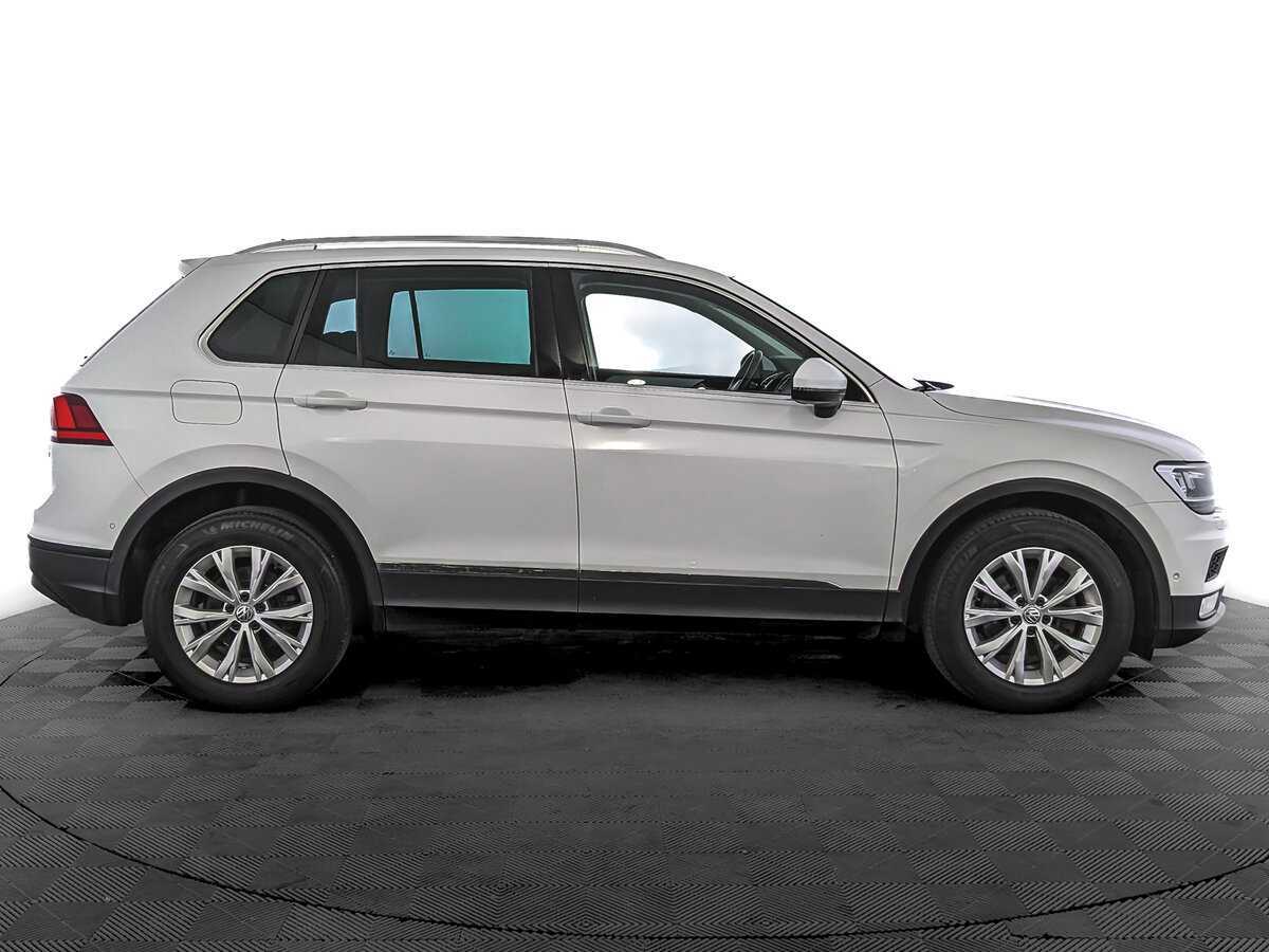 Volkswagen Tiguan с пробегом — 2017 год. Фото: #3