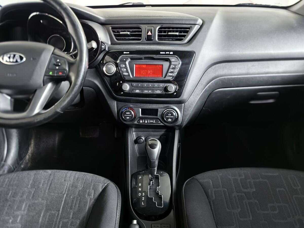 Kia Rio с пробегом — 2014 год. Фото: #5