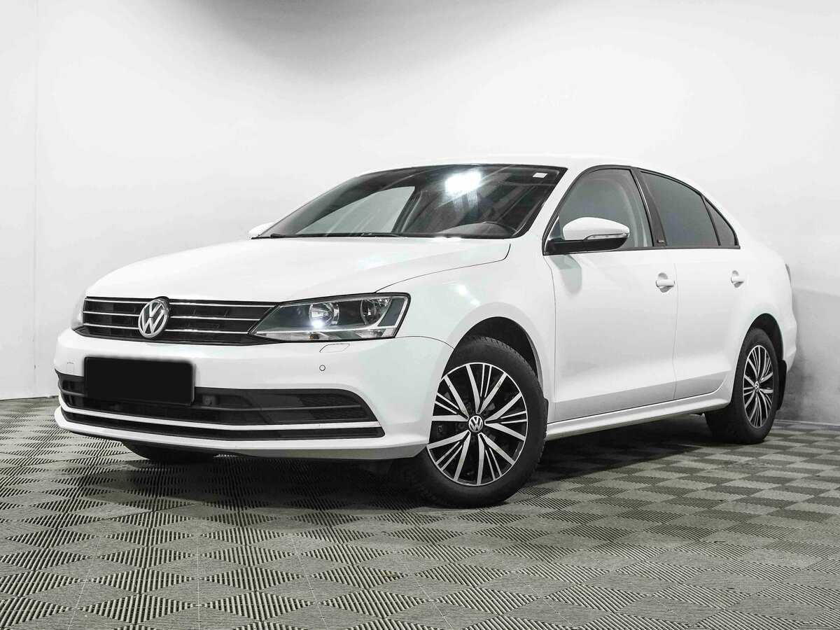 Volkswagen Jetta с пробегом — 2016 год. Фото: #0