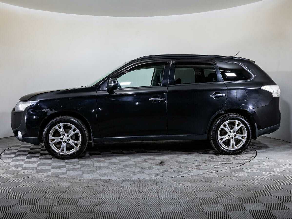 Mitsubishi Outlander с пробегом — 2012 год. Фото: #7