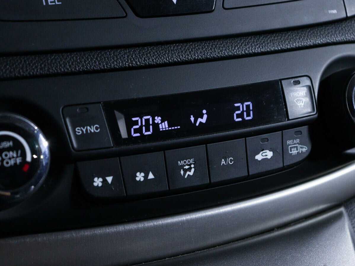 Honda CR-V с пробегом — 2013 год. Фото: #16