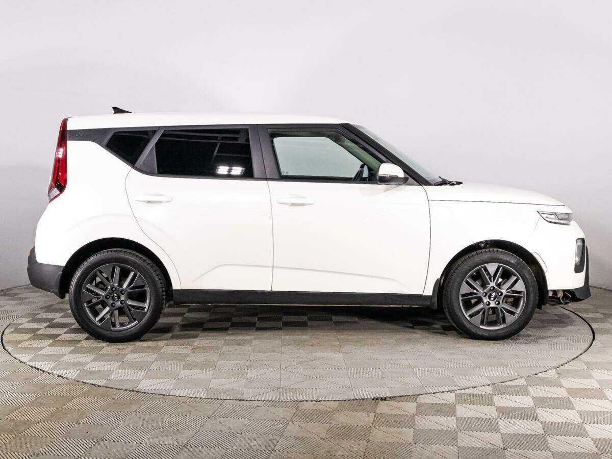 Kia Soul с пробегом — 2021 год. Фото: #3