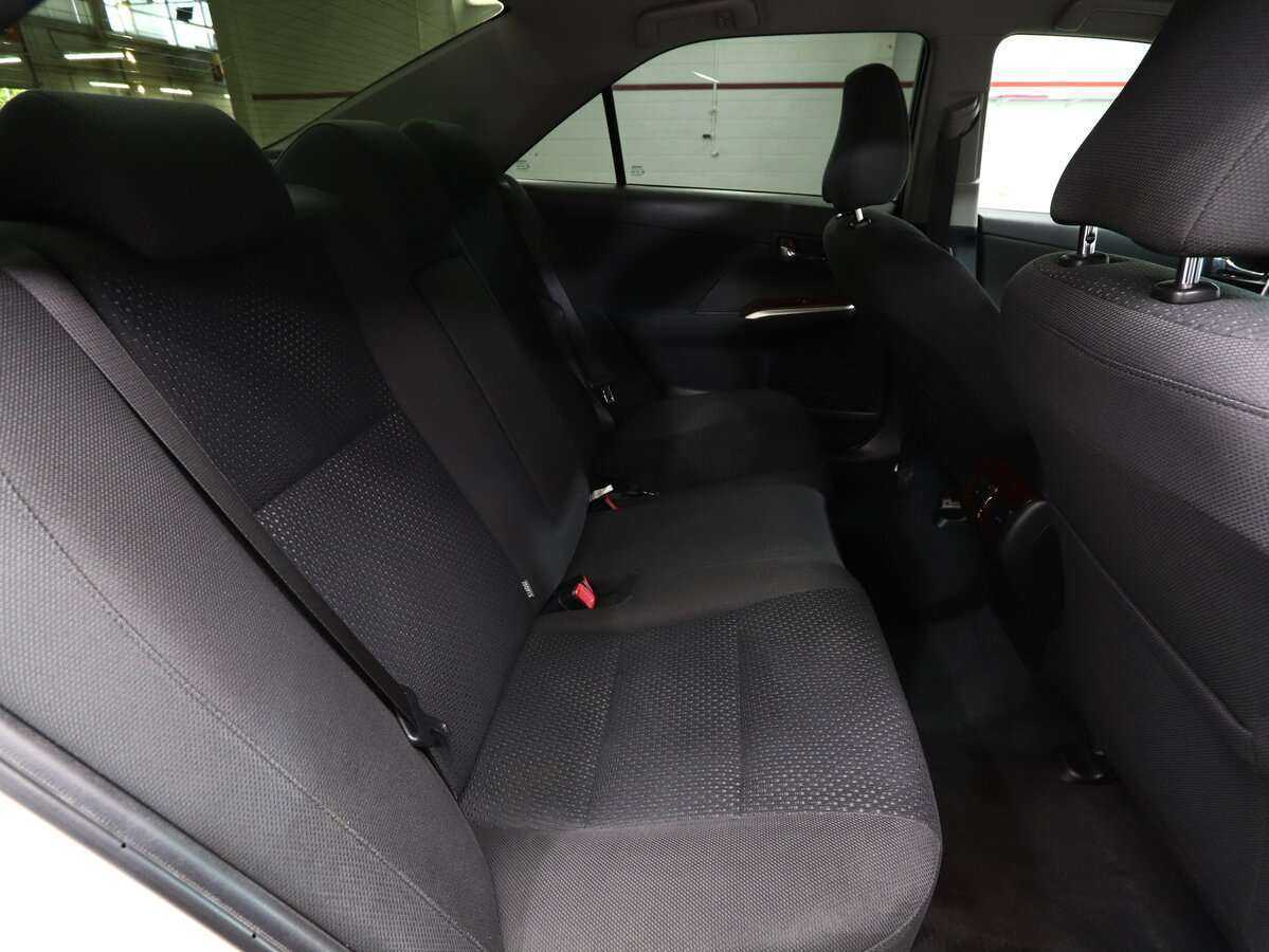 Toyota Camry с пробегом — 2013 год. Фото: #14